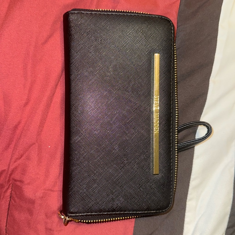 Steve Madden Wallet